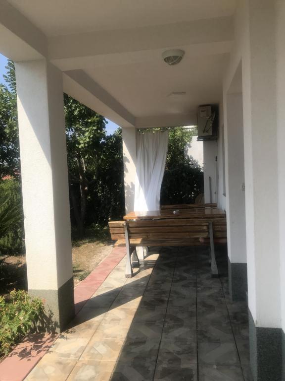 Apartmani Zderic Gradac  Buitenkant foto